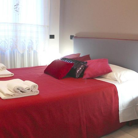 Palazzo Del Duca Apartment เวโรนา ภายนอก รูปภาพ